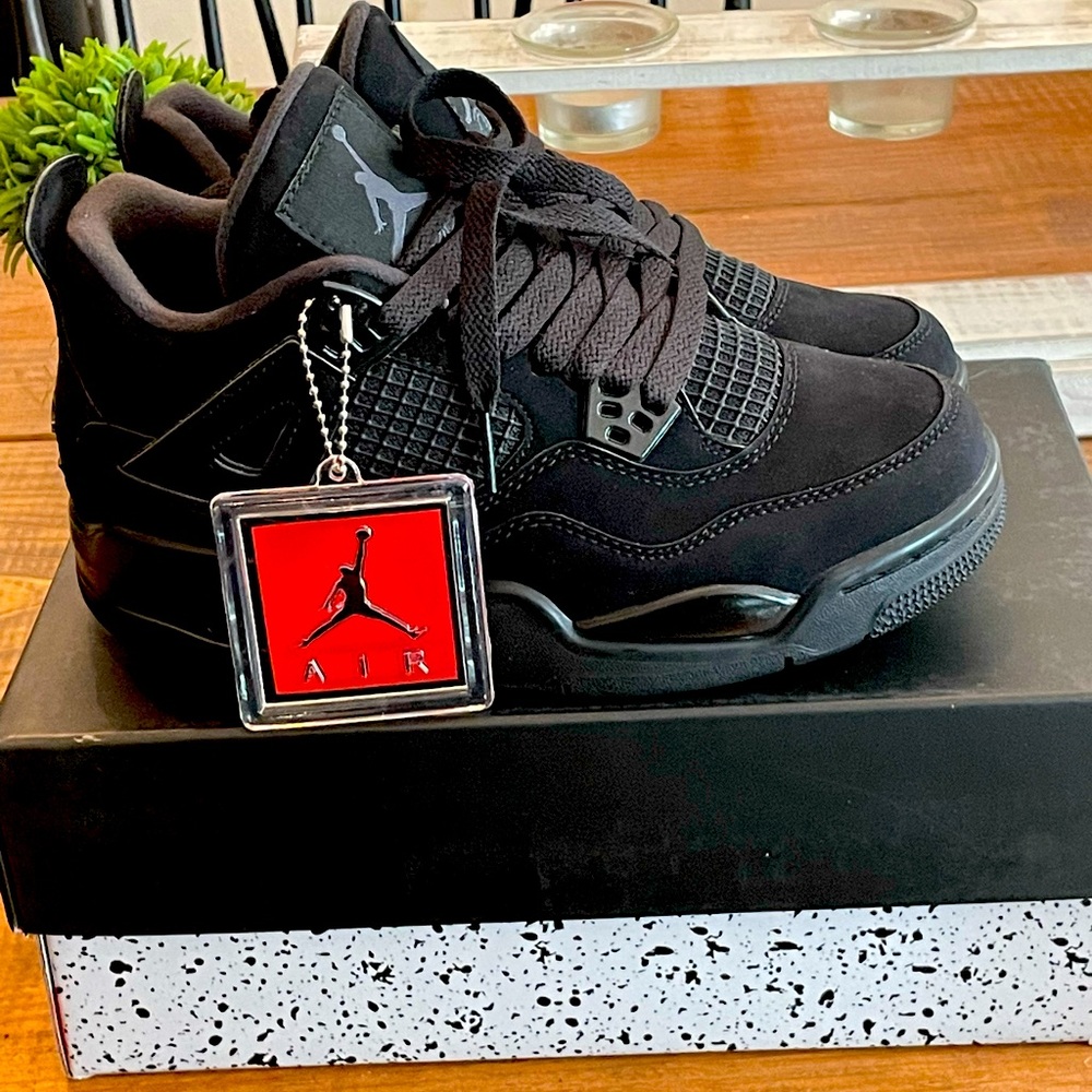 COPY - Jordan 4 BlackCat 2020 Size 4Y